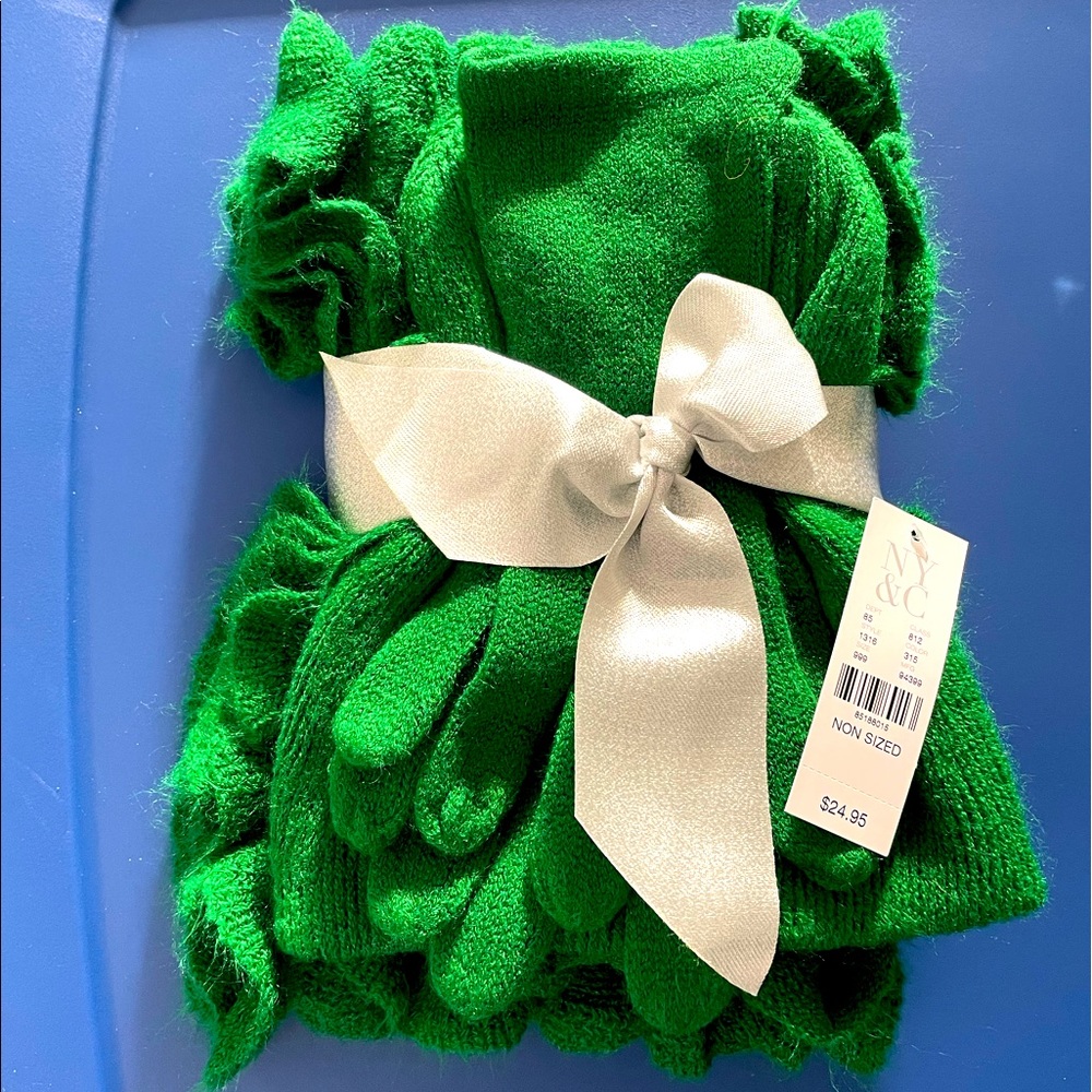 Green NY&Co Hat, Gloves, and Scarf Set